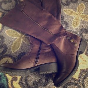 Tall Brown Boots, Baretrap, Size 8 with Wide Calf